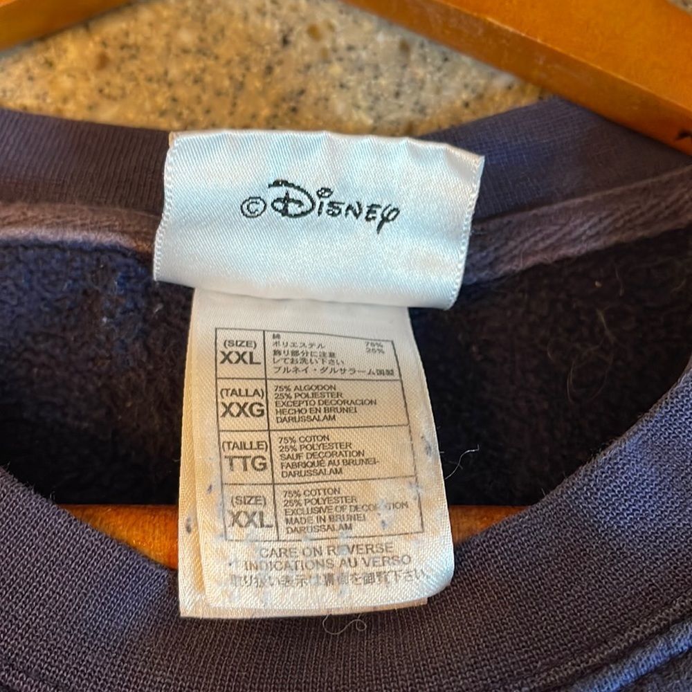 DISNEY Vintage Sweatshirt - Picture 2 of 11